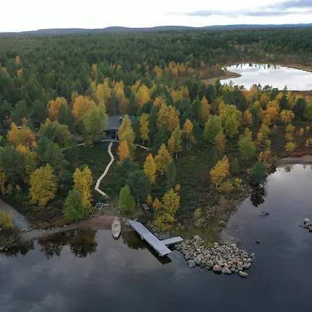 Lomamökit Hillavilla In The Shore Of