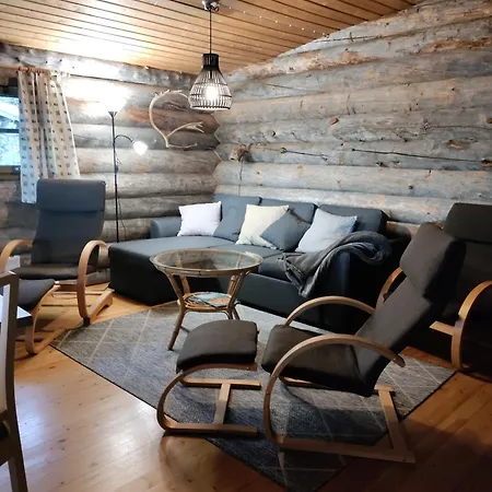 Hillavilla In The Shore Of Inari