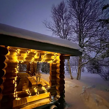 Lomamökit Hillavilla In The Shore Of Inari