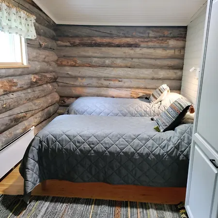 Lomamökit Hillavilla In The Shore Of Inari