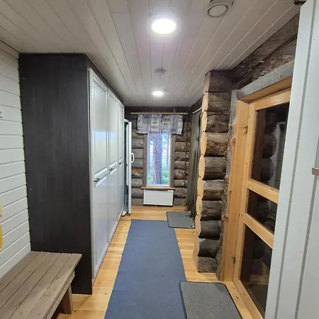 Hillavilla In The Shore Of